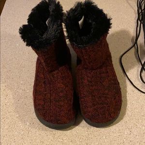 Dear foams large shoes